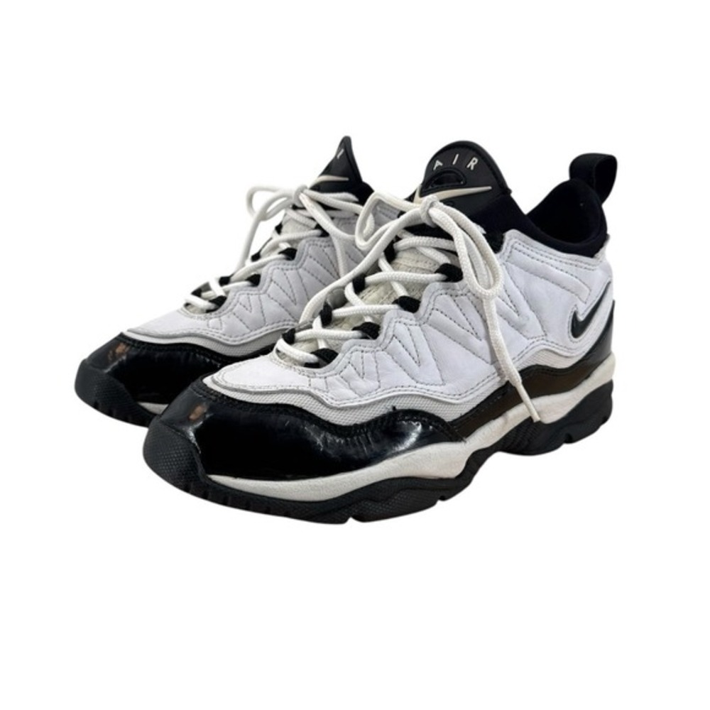 Nike Air Trainer Patrol Women's Athletic Shoes Size 7 EUR 38 White and Black